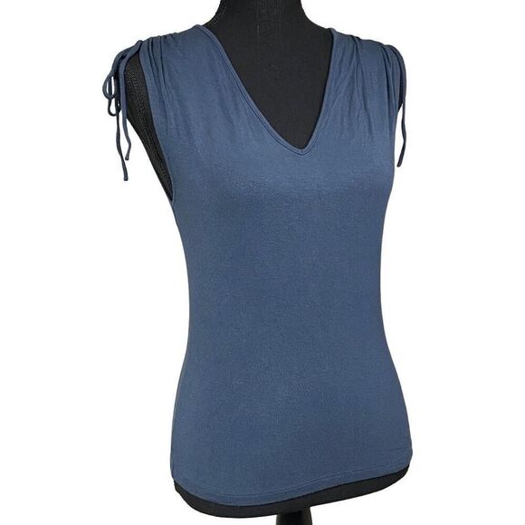 Club Monaco Sunfaded Indigo Cinched Tied Shoulder Top - Picture 1 of 5